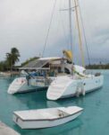 CATAMARAN LAGOON 380S2 PAPEETISé sur TAHITI - Image 1