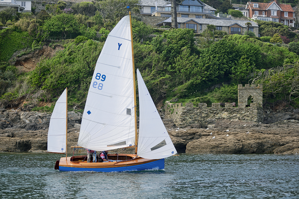 Salcombe Yawl, seize pieds de rivalités