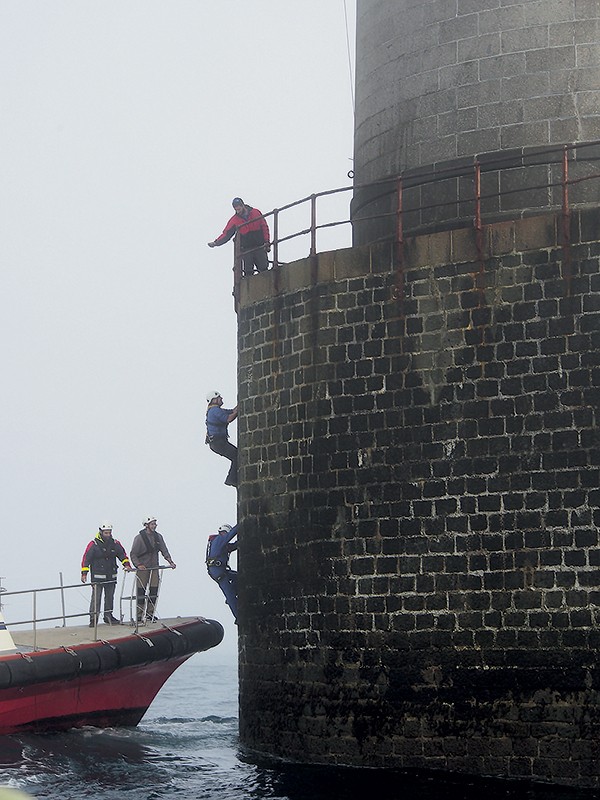 phare kéréon centenaire ouessant