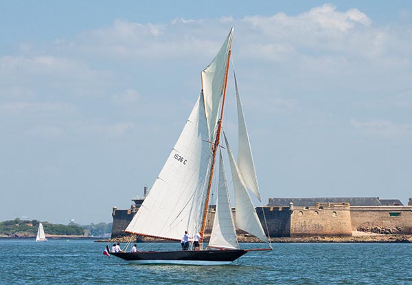 bateaux classés, patrimoine maritime, bateaux classés patrimoine historique, patrimoine marin, Pen Duick