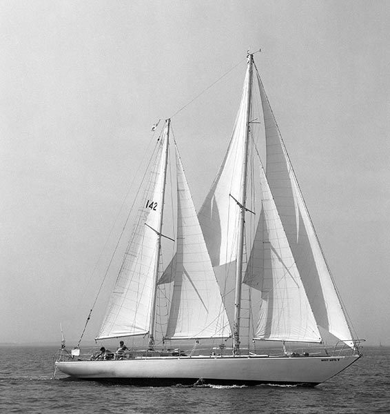 Francis Chichester, Gipsy Moth iv, bateau Gipsy Moth iv, portrait Franci Chichester