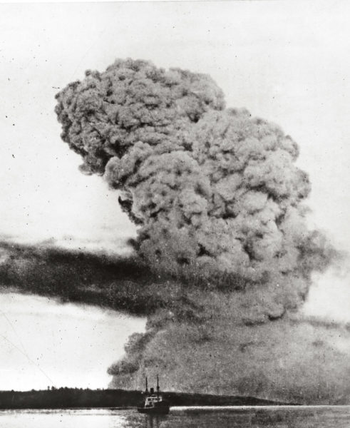 Explosion Halifax, Guerre 14-18, Port en guerre, Halifax 1917, Halifax blast
