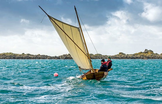 bateau à clins, bateau suédois, Suède, Blekinge, construction amateur