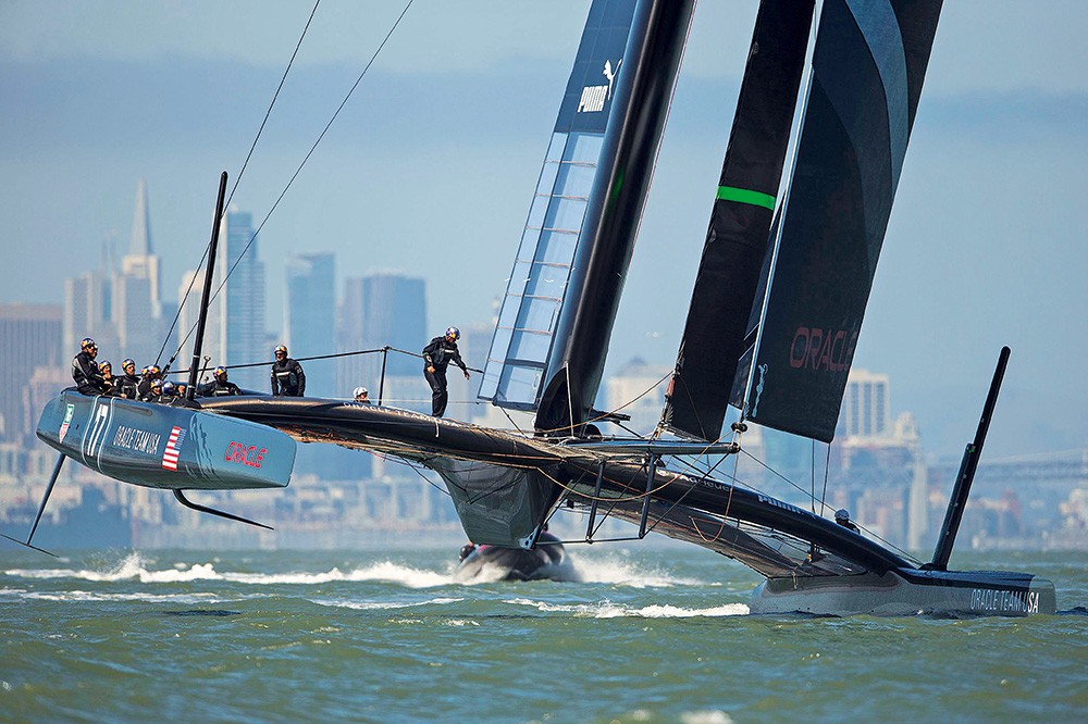 Un catamaran dans la Coupe l’America