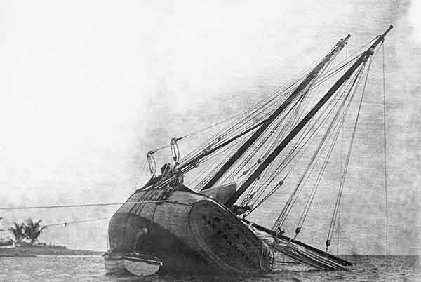 Bateau au mouillage