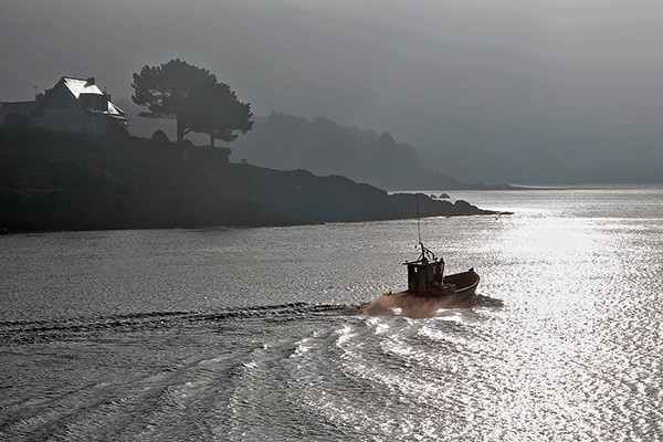 Bateau de êche en mer à Concarneau, 2012