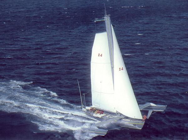 foil, hydroptère, moth, bateau volant
