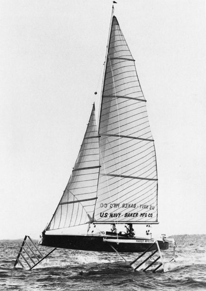 foil, hydroptère, moth, bateau volant