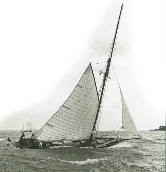 Tabarly, patrimoine maritime, Pen Duick