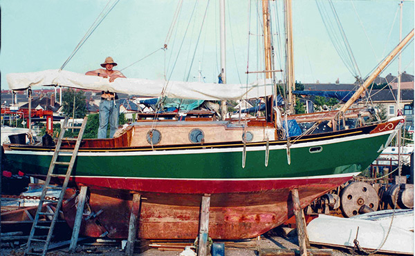 Bateau en cale sèche