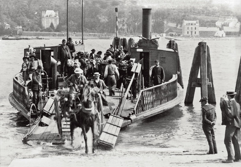 Bac Concarneau, histoire des bacs, bac Quimper, bac Plougastel, bac Bénodet, bac sur le Loire