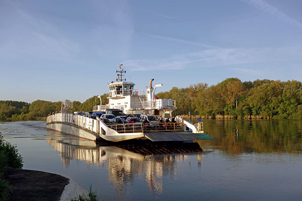 Bac Concarneau, histoire des bacs, bac Quimper, bac Plougastel, bac Bénodet, bac sur le Loire