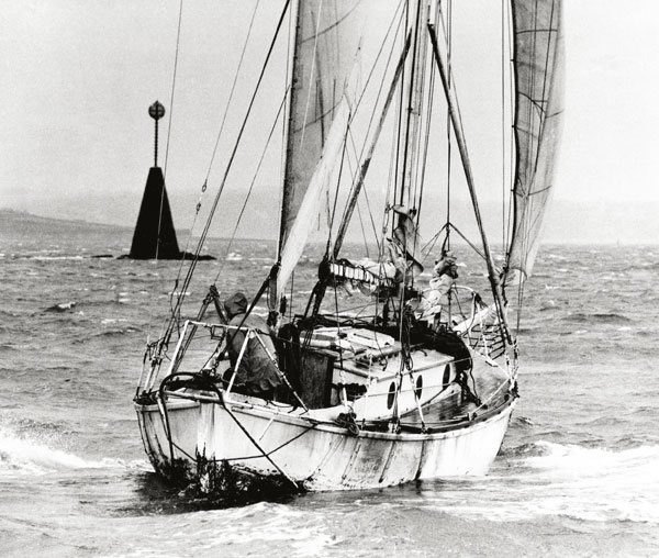 Golden Globe race 1968, Moitessier, Robin Knox-Johnston, Loïck Fougeron, histoire
