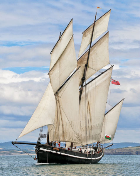 Grayhound Lugger, transport à la voile, Voilier traditionnel Douarnenez