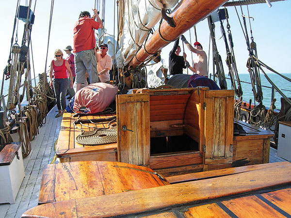 vue du ponton d'un bateau