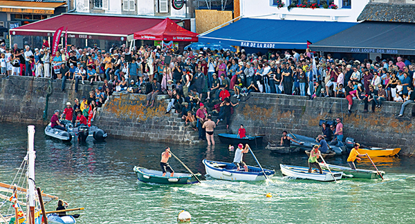 godille port douarnenez