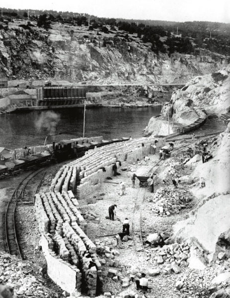 Tunnel de Rove, Étang de Berre, Port de Marseille