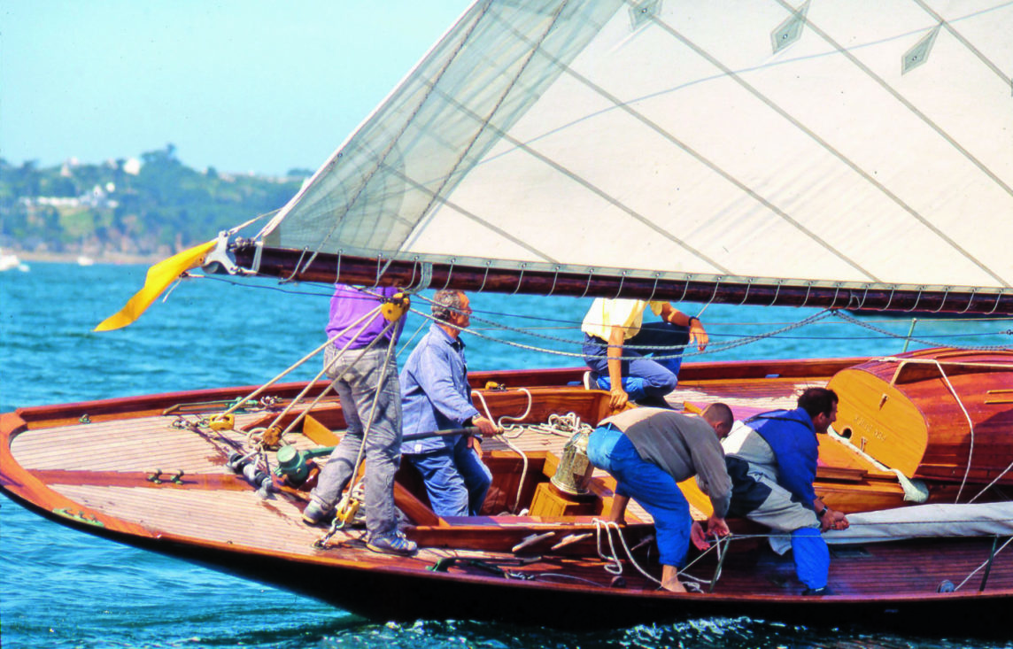 Pen Duick Tabarly, Pen Duick chantier du Guip, Travaux Pen Duick