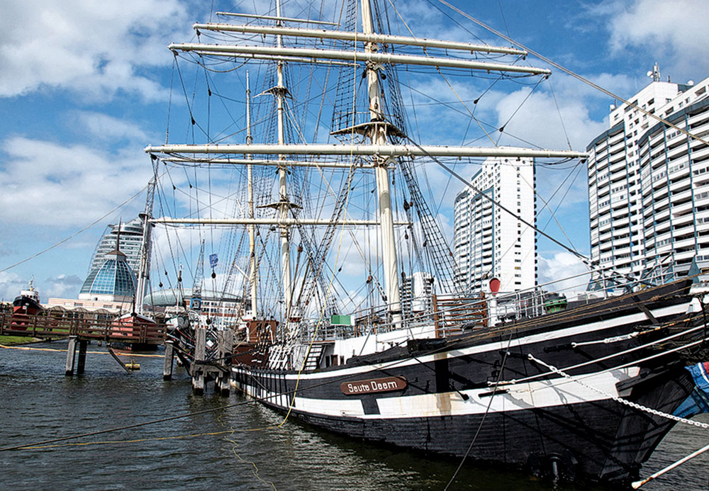 Le nouveau trois-mâts de Bremerhaven