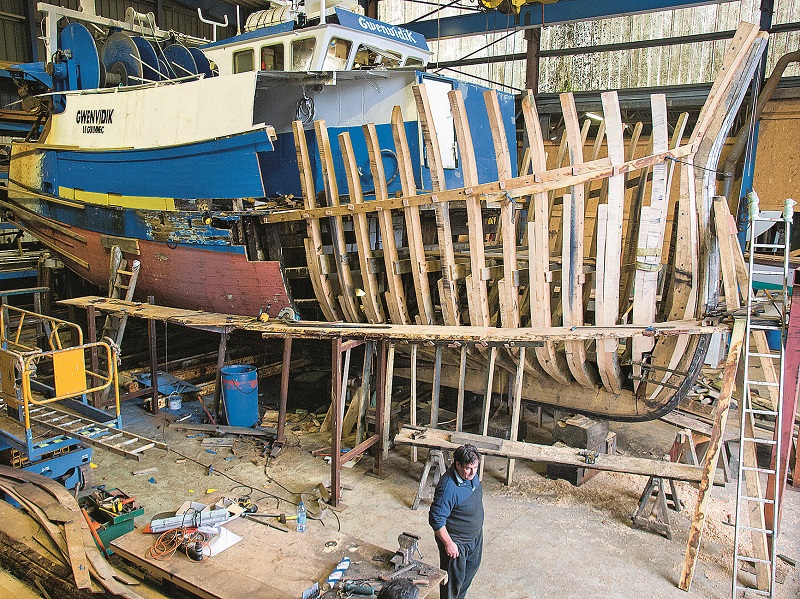 Un « demi-bateau » chez Tanguy