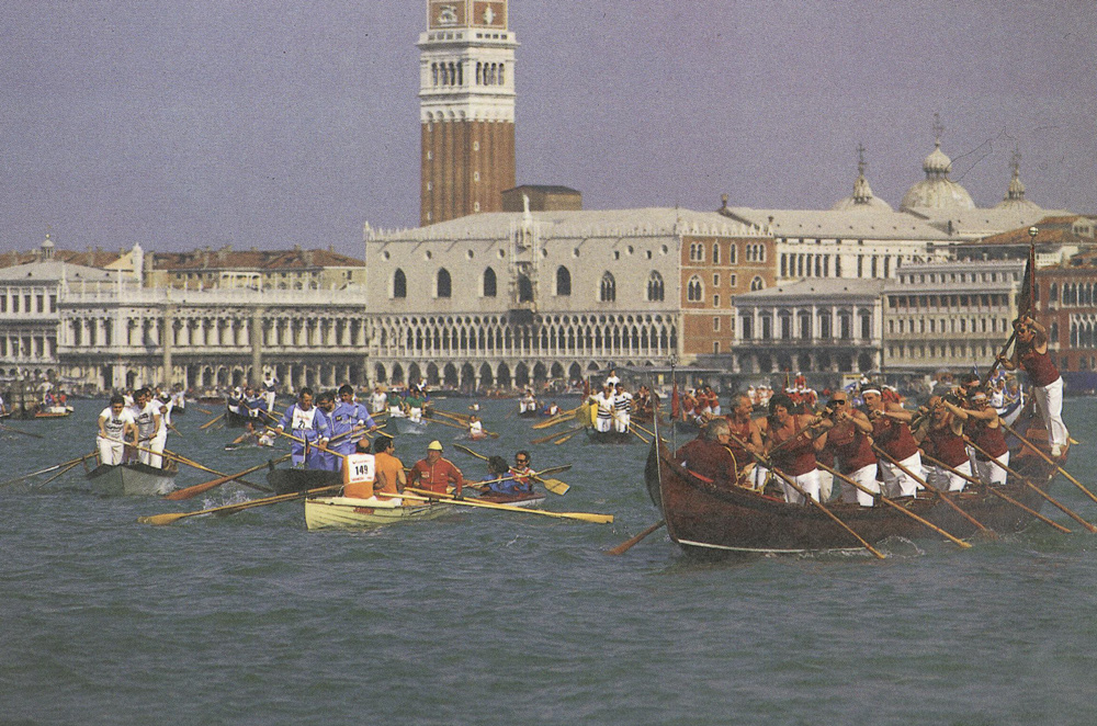 La Vogalonga : la fête nautique des Vénitiens