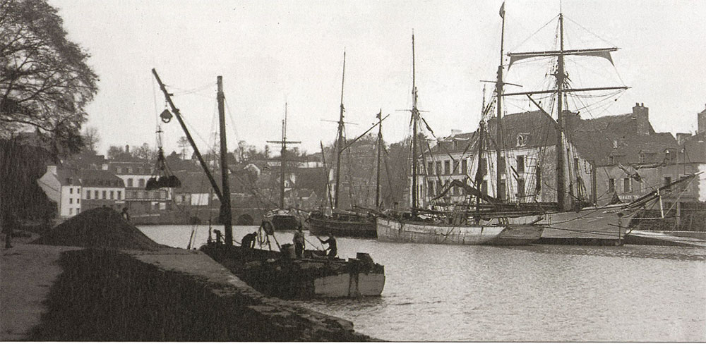 Le port d’Auray au temps des derniers voiliers caboteurs