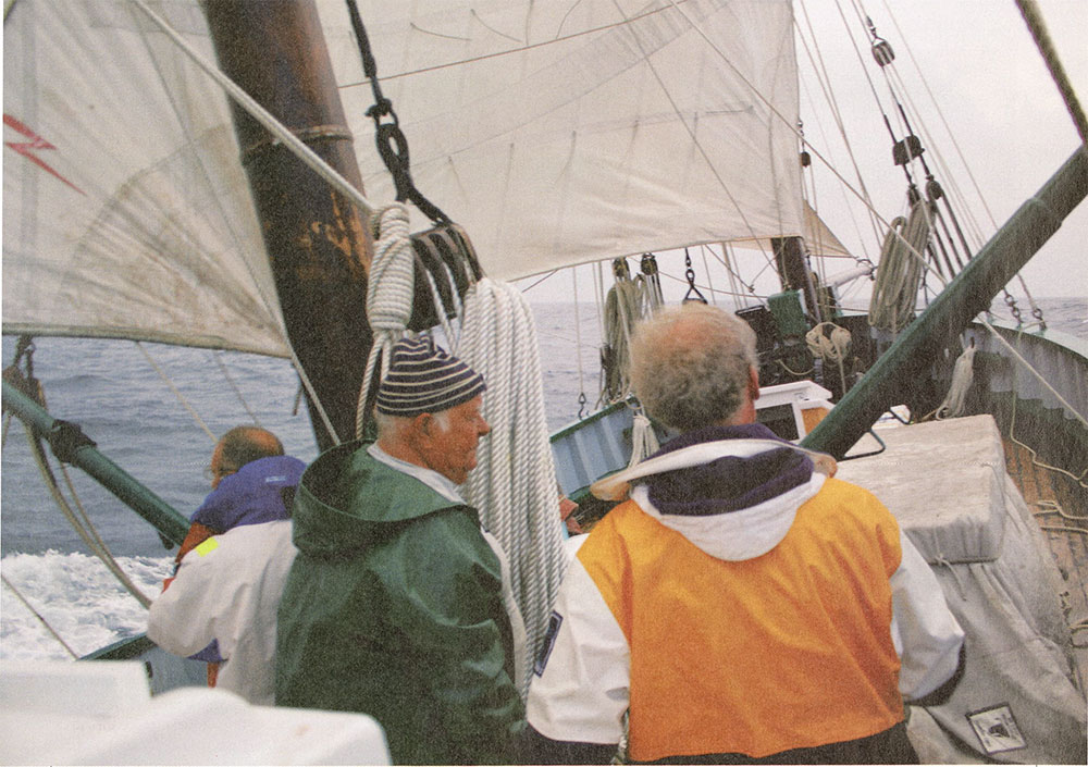 Famille Appréciant La Pêche Le Père Pêcheur La Fille Les Fils