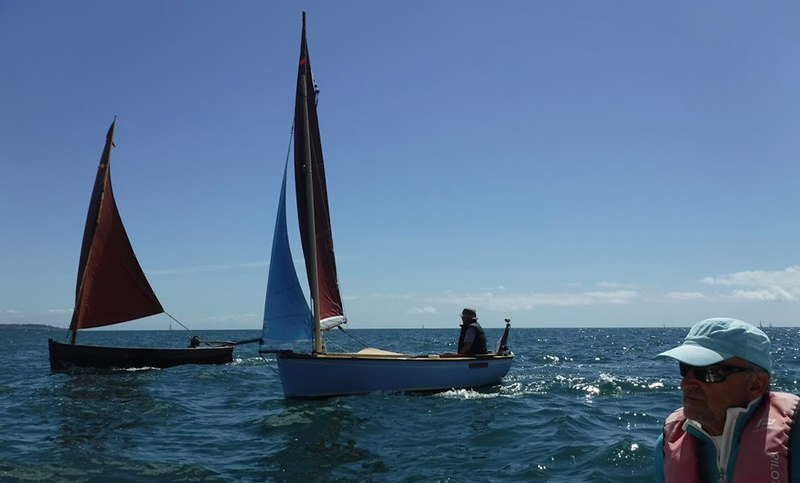 Trois jours en voile-aviron dans les îles du Ponant