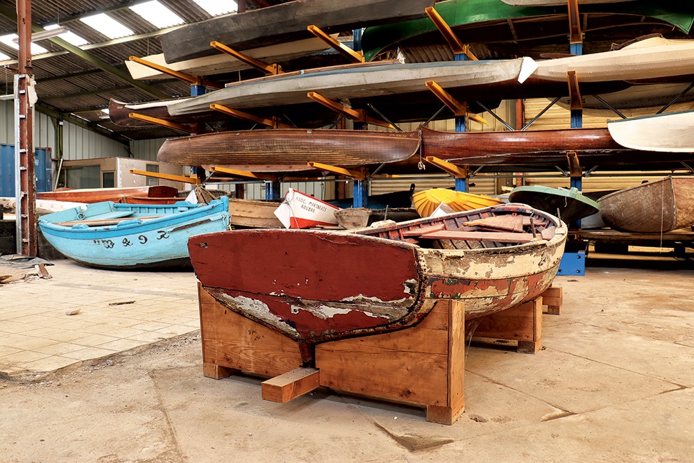 Conservation des petits canots en bois - Chasse Marée