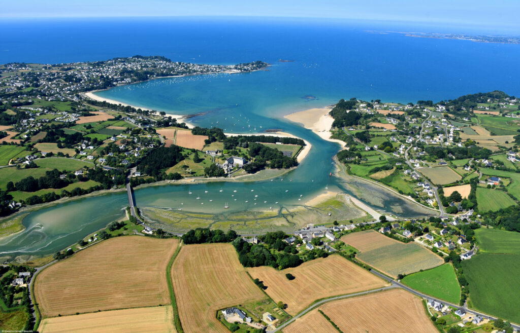 Entretien. « Maintenir des fenêtres naturelles sur la mer », avec Michel Peltier, directeur pour la région Bretagne